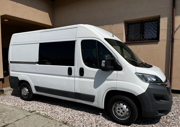 Citroen Jumper cena 53900 przebieg: 199999, rok produkcji 2016 z Warszawa małe 191